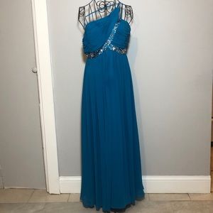 Turquoise Blue Prom/Wedding Guest Gown/Dress